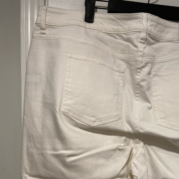 NWT LRL Ralph Lauren Size 18W White Mid Rise Straight Leg Stretch Denim Jeans - Picture 7 of 13